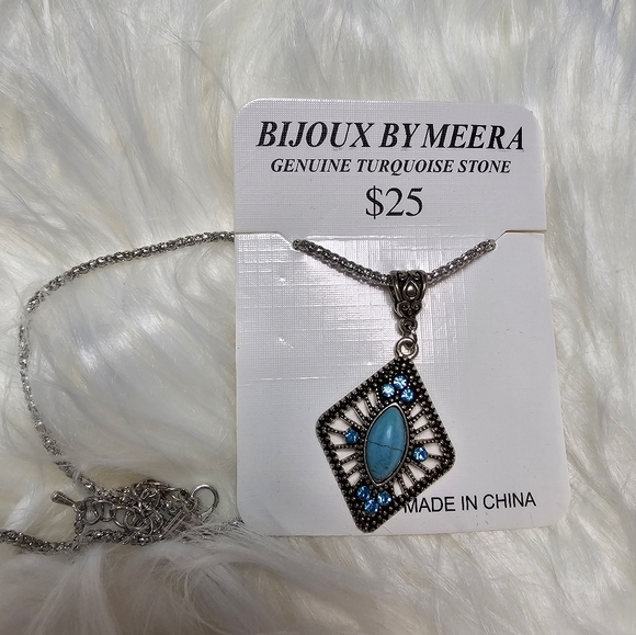 bijoux by meera Jewelry - Blue and Silver Geometric Pendant Necklace‎ by
